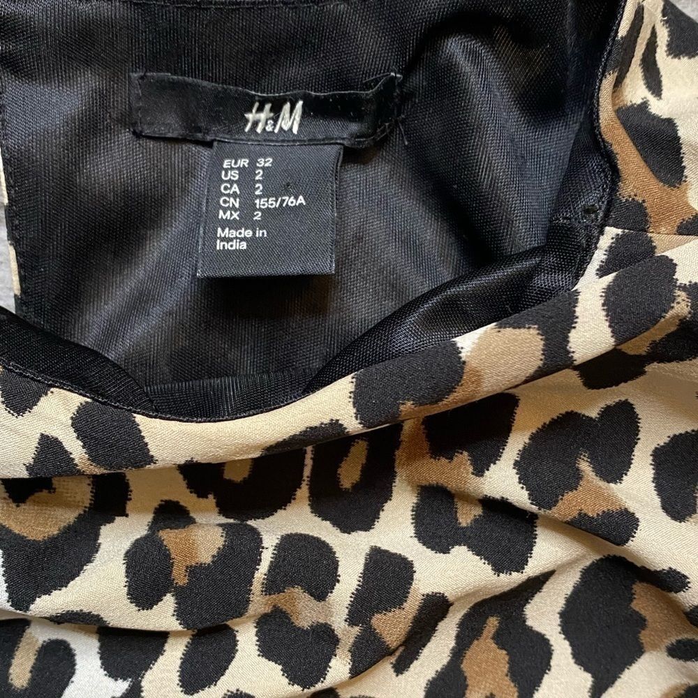 H&M LEOPARD PRINT SLEEVELESS DRESS SIZE 2 - Picture 3 of 6